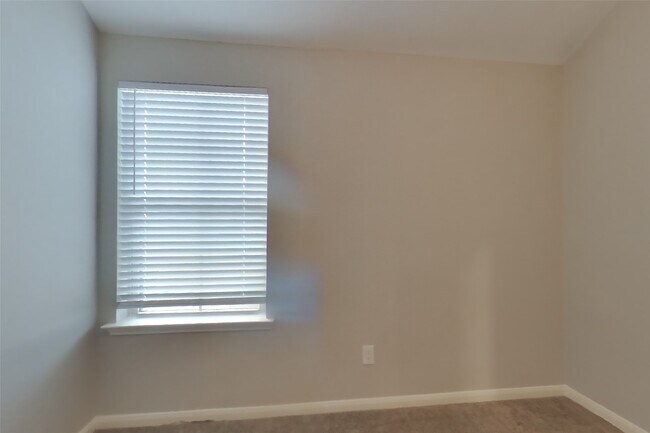 Building Photo - 6918 Scarlet Sagebrush St