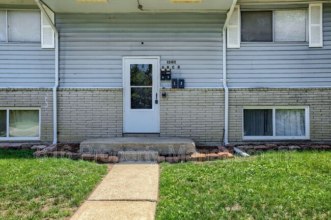 Building Photo - 15411 Barat Ave