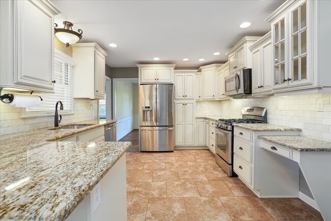 Building Photo - 6309 Regal Rd