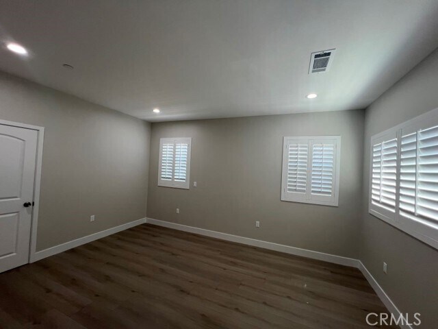 Building Photo - 3358 Angelus Ave
