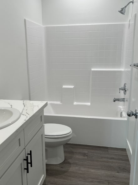 Building Photo - 5306 Hawkwatch Ln