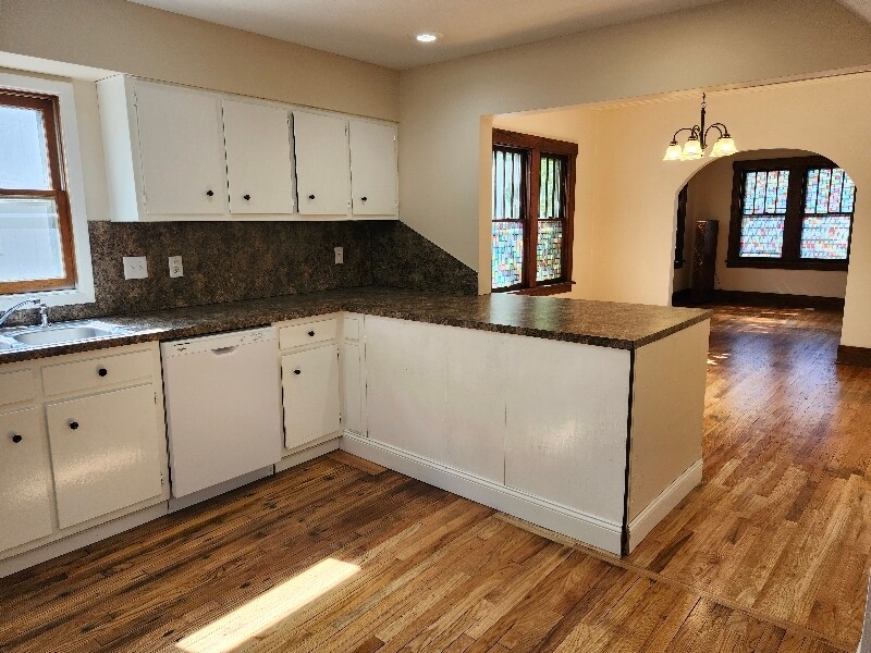 Building Photo - 3117 S 60th St