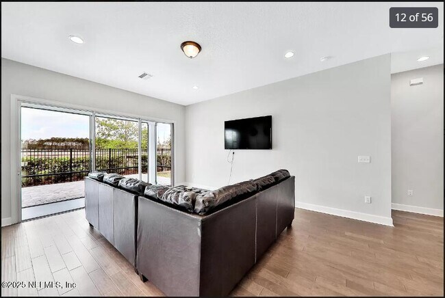 Building Photo - 443 Daniel Park Cir