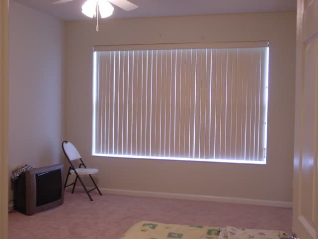 Building Photo - 5/3.5 Balboa Blvd~Verde Ridge~Large & Lovely!