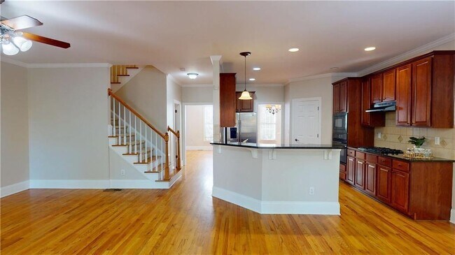 Building Photo - 3014 Gaston Cir