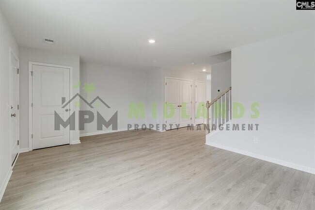 Building Photo - 3068 Harborview Dr