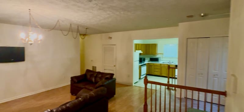 Building Photo - 7252 Mahogany Dr