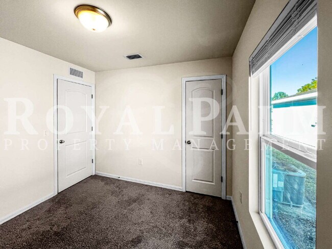 Building Photo - 3BR/2BA Duplex in Vistanna Villas | Garage + Resort Pool!