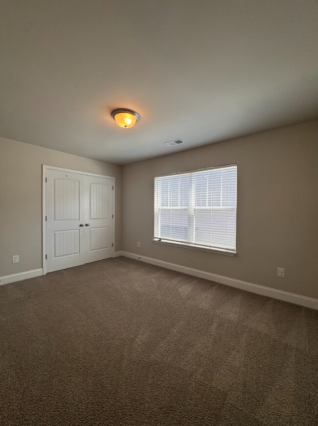 Building Photo - Just Listed! Stunning Duncan Home Minutes from BMW, GSP & I-85