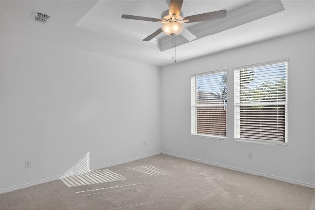 Building Photo - 605 Grenada Lk Dr