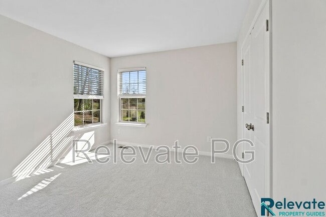 Building Photo - 5100 Ellingshire Dr