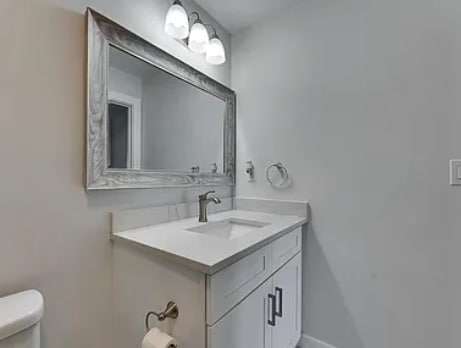 Building Photo - Apollo Beach Condo