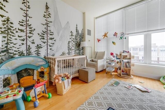 Building Photo - 1125 Maxwell Ln