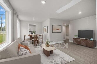 Building Photo - 1806 W Oakwood St