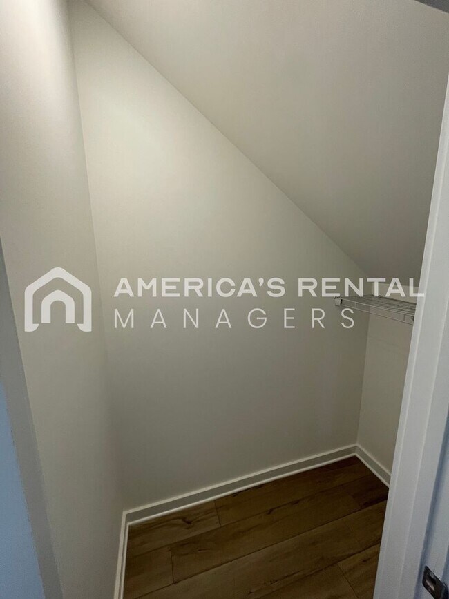 Building Photo - Home for Rent in Cullman, AL!! Available to View Now!!! SIGN A 13 MONTH LEASE BY 01/15/26 TO RECE...