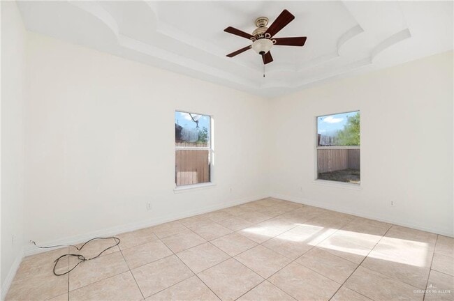 Building Photo - 4011 Lomita St