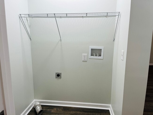 Building Photo - 60 W Washington St