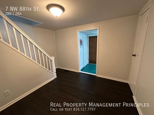 Building Photo - 7 NW 88th St
