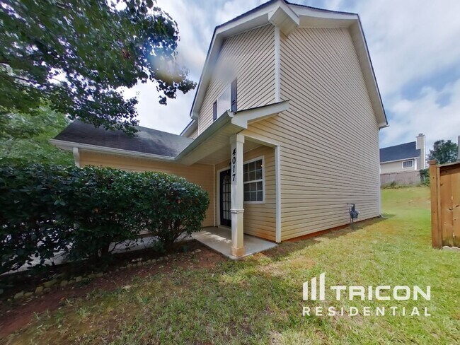 Building Photo - 4017 Shaded Oasis Ln