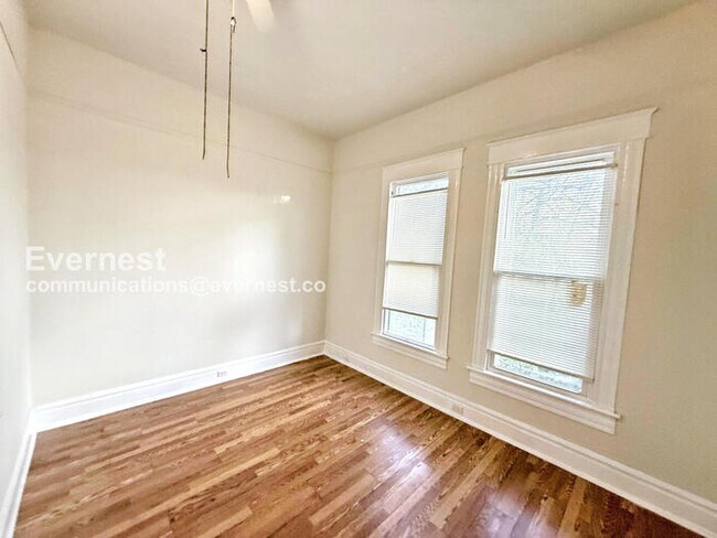 Building Photo - 921 53rd St N