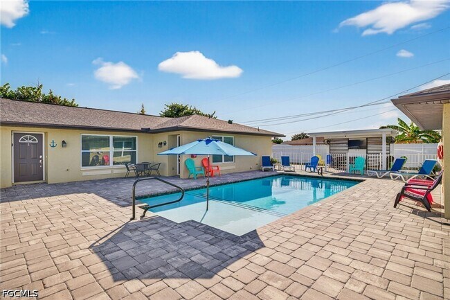 Building Photo - 624 SE 46th St