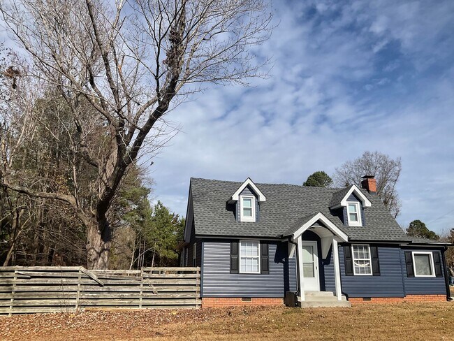Building Photo - 5121 Wake Forest Hwy