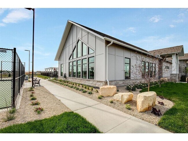 Building Photo - 17080 Dysart Pl