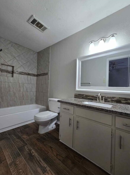 Building Photo - 7455 Calder Ave