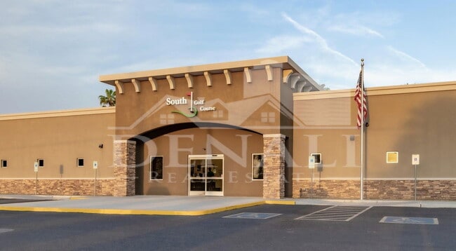 Building Photo - 9807 W Mockingbird Dr