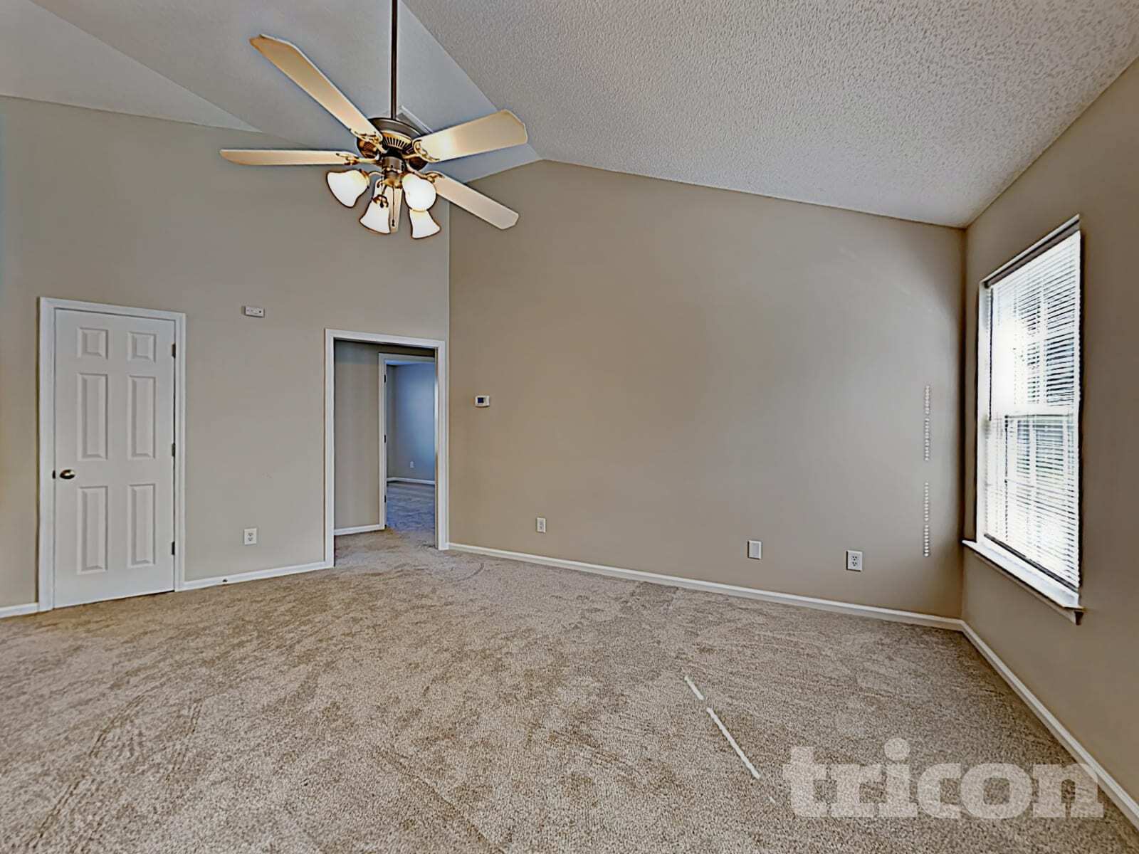 Building Photo - 218 Glencroft Dr