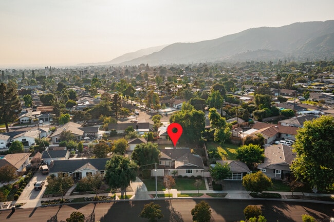 Building Photo - Spacious 4BR 2BA Home in Prime Glendora