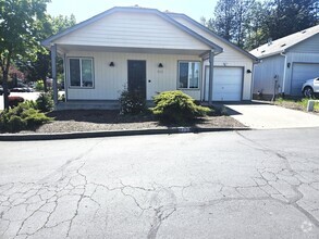 Building Photo - 3 bed 2 bath  Family Home for Rent in Gran...