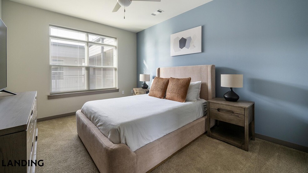 Building Photo - 1801 Meridian St