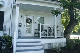 Building Photo - 37 Hampden St