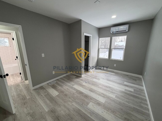 Building Photo - Renovated 3-Bedroom Near State Fairgrounds, Available NOW!