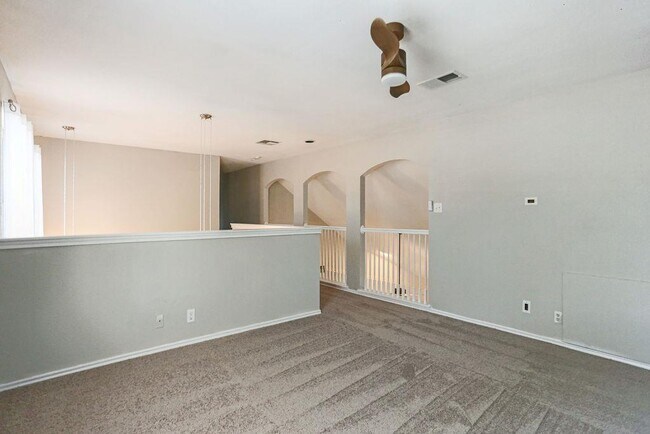 Building Photo - 1611 Abbey Ln