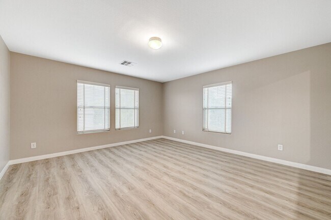 Building Photo - 1st MONTH FREE! Lone Mountain Heights Luxu...