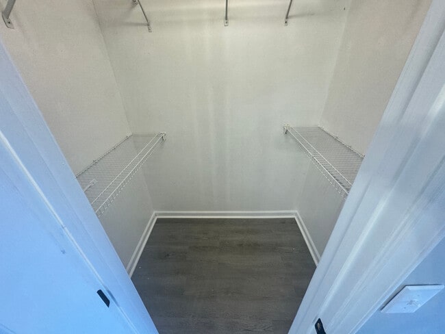 Building Photo - Room in House on Feldspar Way