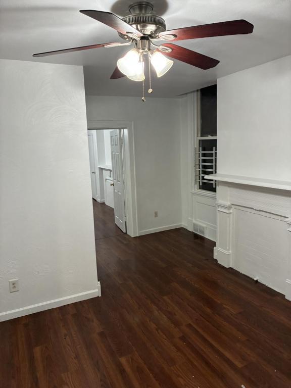 Building Photo - 3805 Howley St