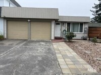 Building Photo - 5100 Parkhurst Dr