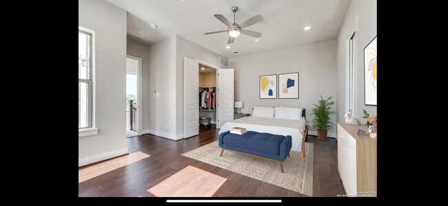 Master Bedroom - 1817 N Saint Marys St