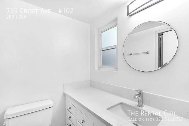 Building Photo - 739 Croft Ave