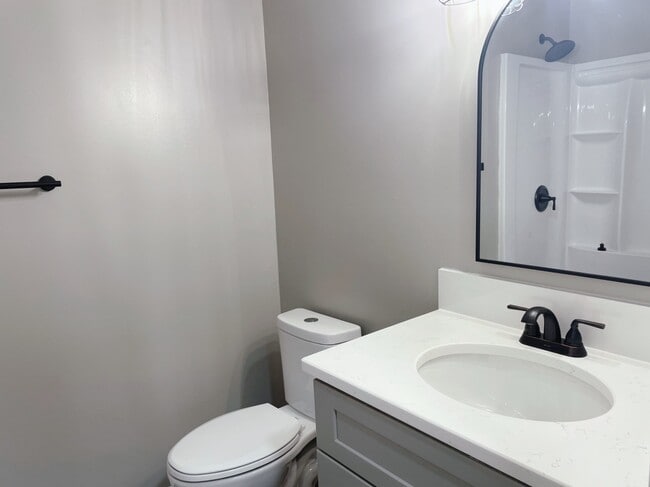 Building Photo - 4709 Cheltenham Rd