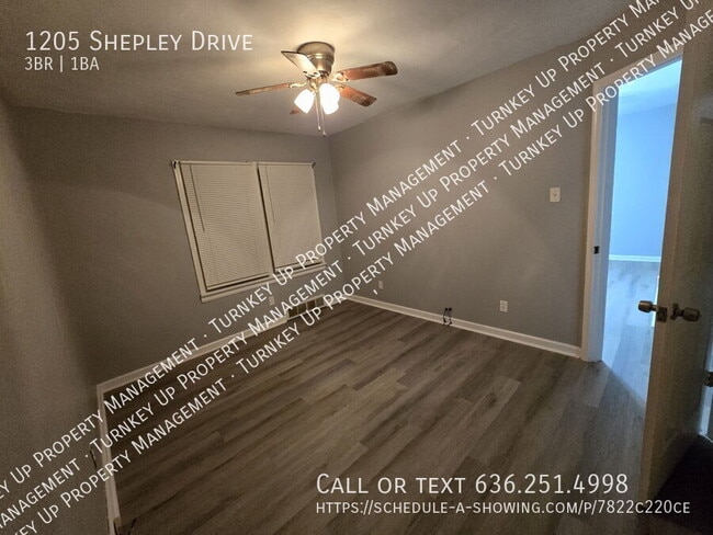 Building Photo - 1205 Shepley Dr