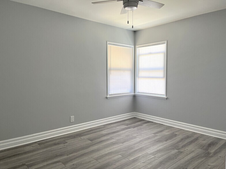 Building Photo - 5444 Colfax Ave