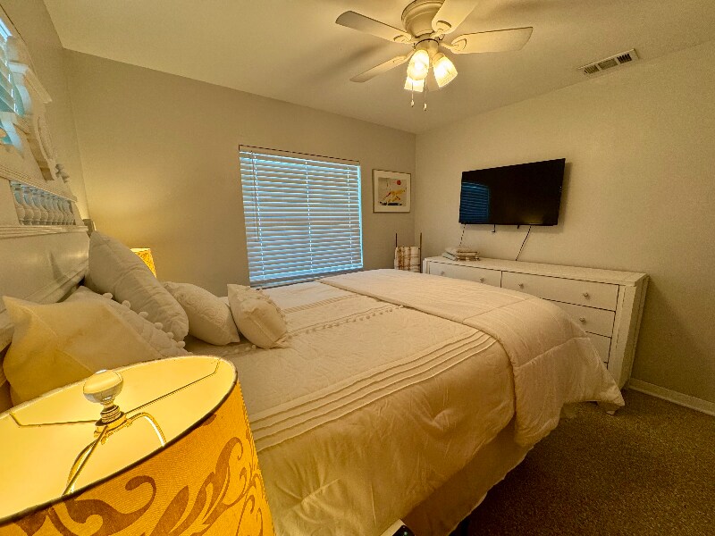 Building Photo - 4916 26th Ave S