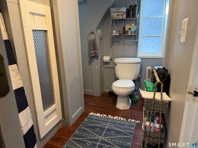 Building Photo - 112 Rockwell St