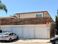 Building Photo - 156 W Escalones