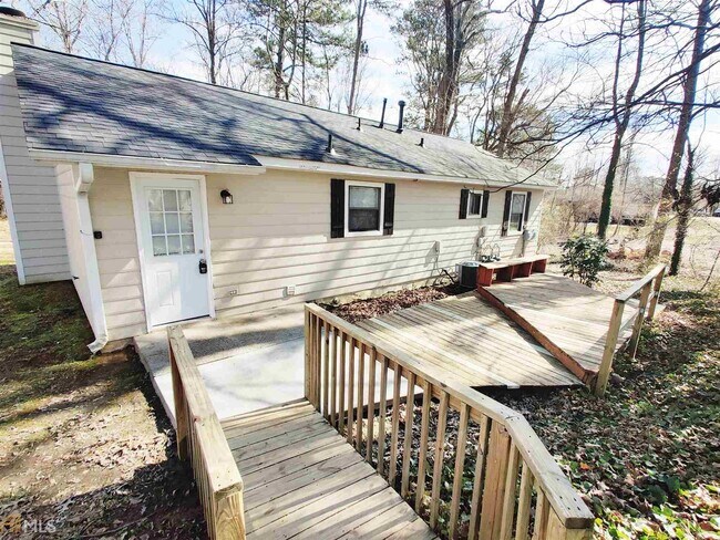 Primary Photo - 1455 Belle Meade Ct
