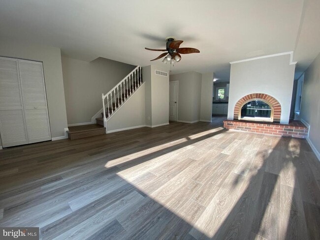 Building Photo - 4001 Brandywine Ct